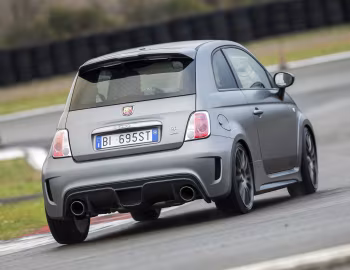 Abarth 695 biposto [Worldwide] (312) '2014–17