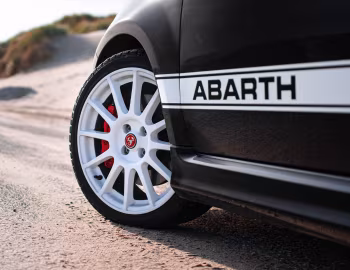 Abarth 695 esseesse (312) '2021–22