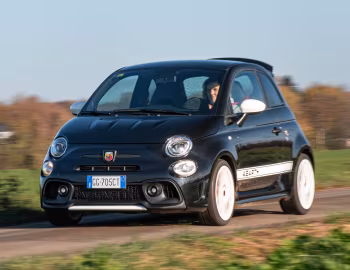 Abarth 695 esseesse (312) '2021–22