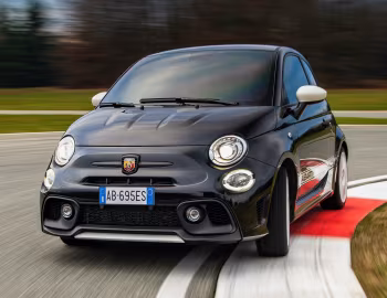Abarth 695 esseesse (312) '2021–22
