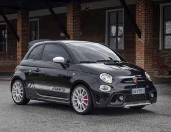 Abarth 695 esseesse (312) '2021–22