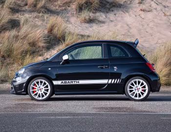 Abarth 695 esseesse (312) '2021–22