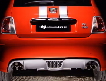 Abarth 695 Tributo Ferrari [South Africa] '2012–13