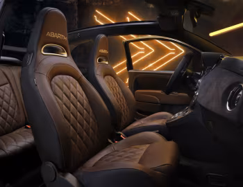 Interior Abarth 695C Turismo (312) '2022–24