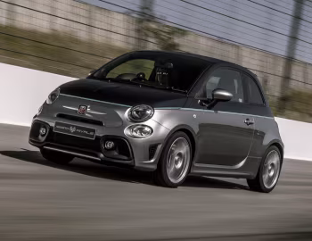 Abarth 695С "Rivale" [UK-spec] '2017–18