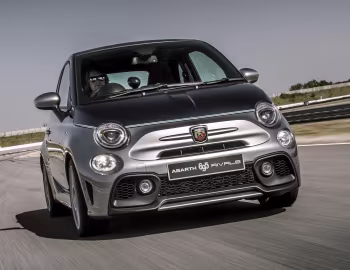Abarth 695С "Rivale" [UK-spec] '2017–18