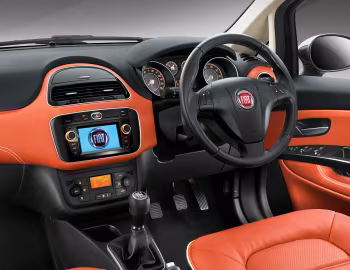 Interior Fiat Urban Cross powered by Abarth [India] (310) '2016–18