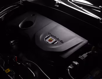 Bajo el capó 2026 Fastback Abarth (376) '2025–pr.