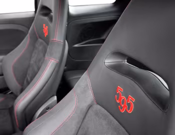Інтер'єр Abarth 595 Competizione "by TAG Heuer" '2016