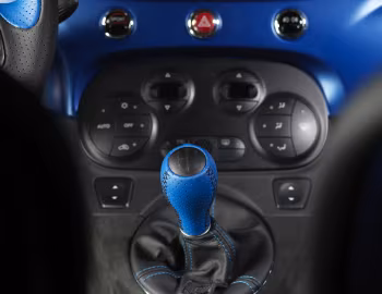 Intérieur Pogea Racing Blue Wonder '2015