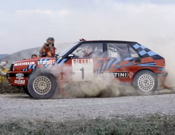 Lancia Delta HF Integrale 16v Group A (SE045) '1989–91
