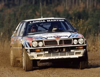 Lancia Delta HF Integrale 16v Group A (SE045) '1989–91