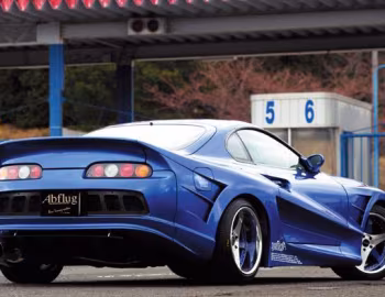 Abflug Supra S900 (JZA80) '1993–08.2002