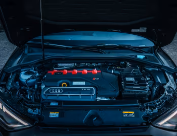 Bajo el capó ABT RS 3-S Sedan '2024