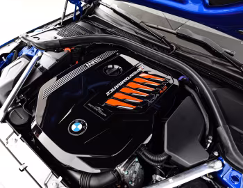 Bajo el capó AC Schnitzer ACS4 4.0i (G22) '2021–24