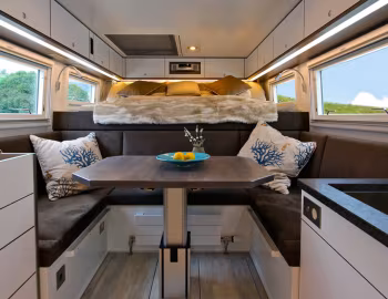 Interior Action Mobil Atacama 5800 '2013–pr.