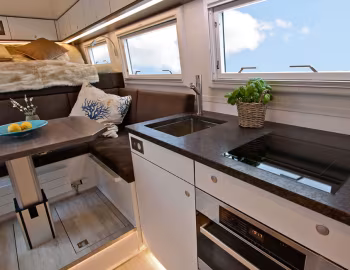 Interior Action Mobil Atacama 5800 '2013–pr.