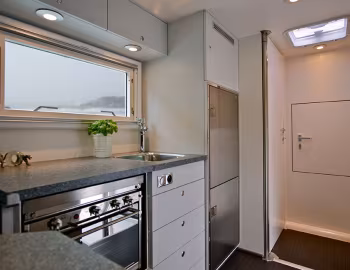 Interior Action Mobil Pure 5440 '2015–pr.