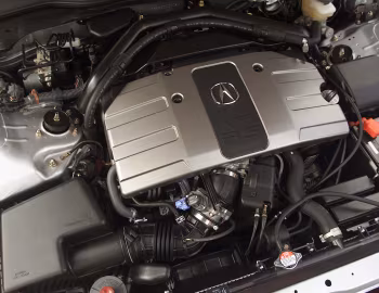 Under the hood 1999–2004 Acura 3.5 RL (KA9) '1998–2004