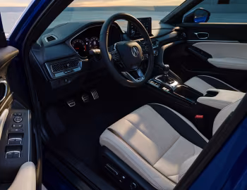 Інтэр'ер 2023–25 Acura Integra A-Spec '05.2022–25