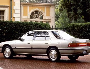 1989–90 Acura Legend (KA)