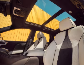 Interni 2022 Acura RDX "PMC Edition" [North America] '2021–22
