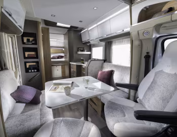 Interior 2019 Adria Matrix Axess 670 DC '2018–19