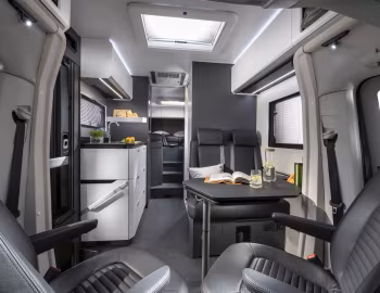 Інтэр'ер 2025–н.ч. Adria Compact Max SL '2024–н.ч.