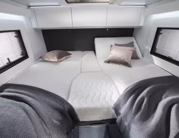 Інтэр'ер 2025–н.ч. Adria Compact Max SL '2024–н.ч.