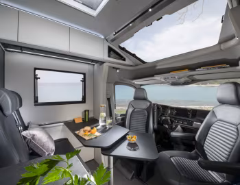 Інтэр'ер 2025–н.ч. Adria Compact Max SL '2024–н.ч.