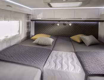 Interior 2015–18 Adria Coral Plus S 670 SL '2014–18