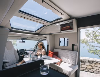 Interior 2021–24 Adria Coral Supreme 670 DL '2020–24