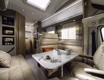 Interior 2016–18 Adria Coral XL Plus A 670 SP '2015–18