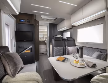 Interior 2021–24 Adria Matrix Supreme 670 SL '2020–24