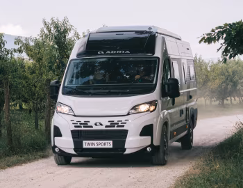 2025–pr. Adria Twin Sports 640 SLB '2024–pr.