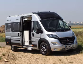 2019–24 Adria Twin Supreme 640 SGX '2018–24