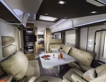 Intérieur 2017–18 Adria Sonic Supreme I 710 '2016–18