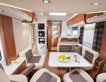 Інтэр'ер 2014–16 Adria Sonic Plus