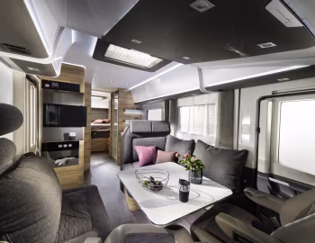 Intérieur 2017–18 Adria Sonic Supreme I 810 SC '2016–18