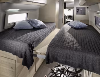 Intérieur 2019–23 Adria Twin Plus 640 SLB '2018–23