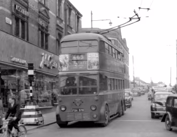AEC 664T BRC&W [UK-spec] (H40/30R) '1939