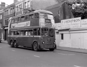 AEC 664T BRC&W [UK-spec] (H40/30R) '1939
