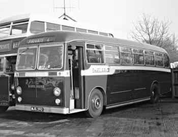 AEC Reliance MU3RV Beadle [UK-spec] (DP37F) '1957