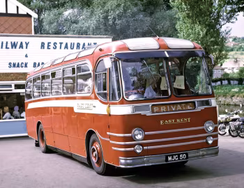AEC Reliance MU3RV Beadle [UK-spec] (C32C) '1957