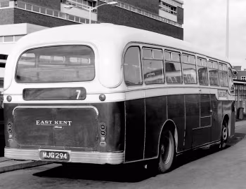 AEC Reliance MU3RV Beadle [UK-spec] (DP37F) '1957