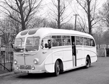 AEC Reliance MU3RV Burlingham Seagull [UK-spec] (C41C) '1955