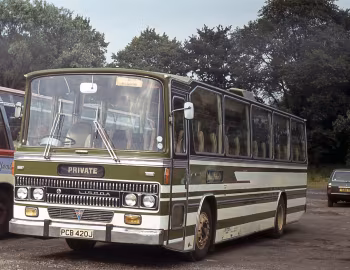 AEC Reliance 6MU4R Caetano Lisboa [UK-spec] (C51F) '07.1970–07.1971