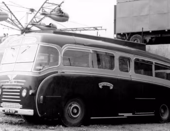 AEC Regal IV Duple Prototype [UK-spec] (C37C) '1950
