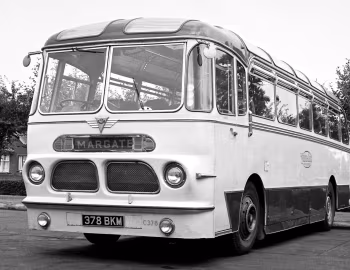AEC Reliance MU3RV Harrington Wayfarer MkIV [UK-spec] (C37F) '1957