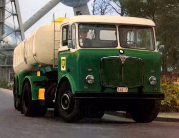 AEC Mandator MkV Bollekens cab [Belgium] (G4LA) '1960–64